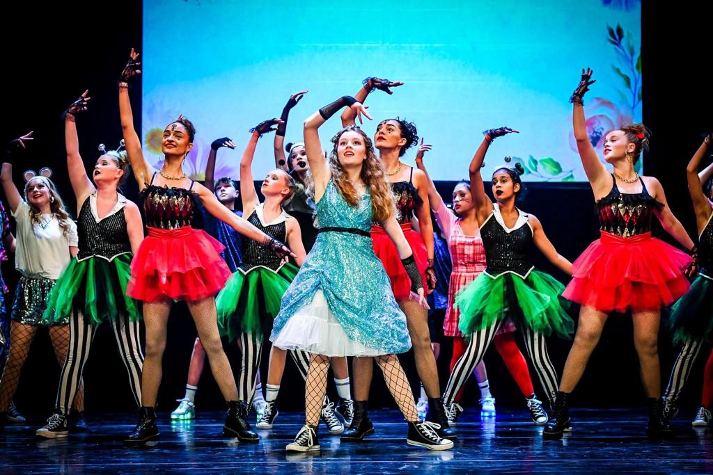 WhatsApp Image 2024-01-13 at 11.16.13 (6)